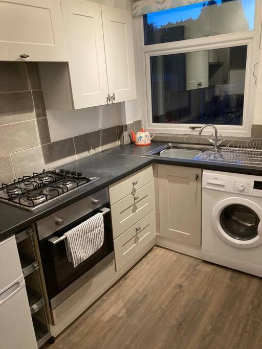Coniston House Lancaster 3 Bedrooms Parking And Garden Exteriér fotografie